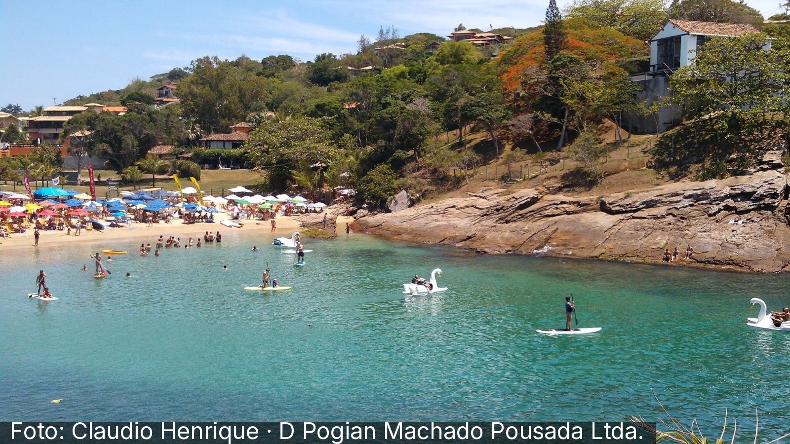 Praia da Ferradurinha
