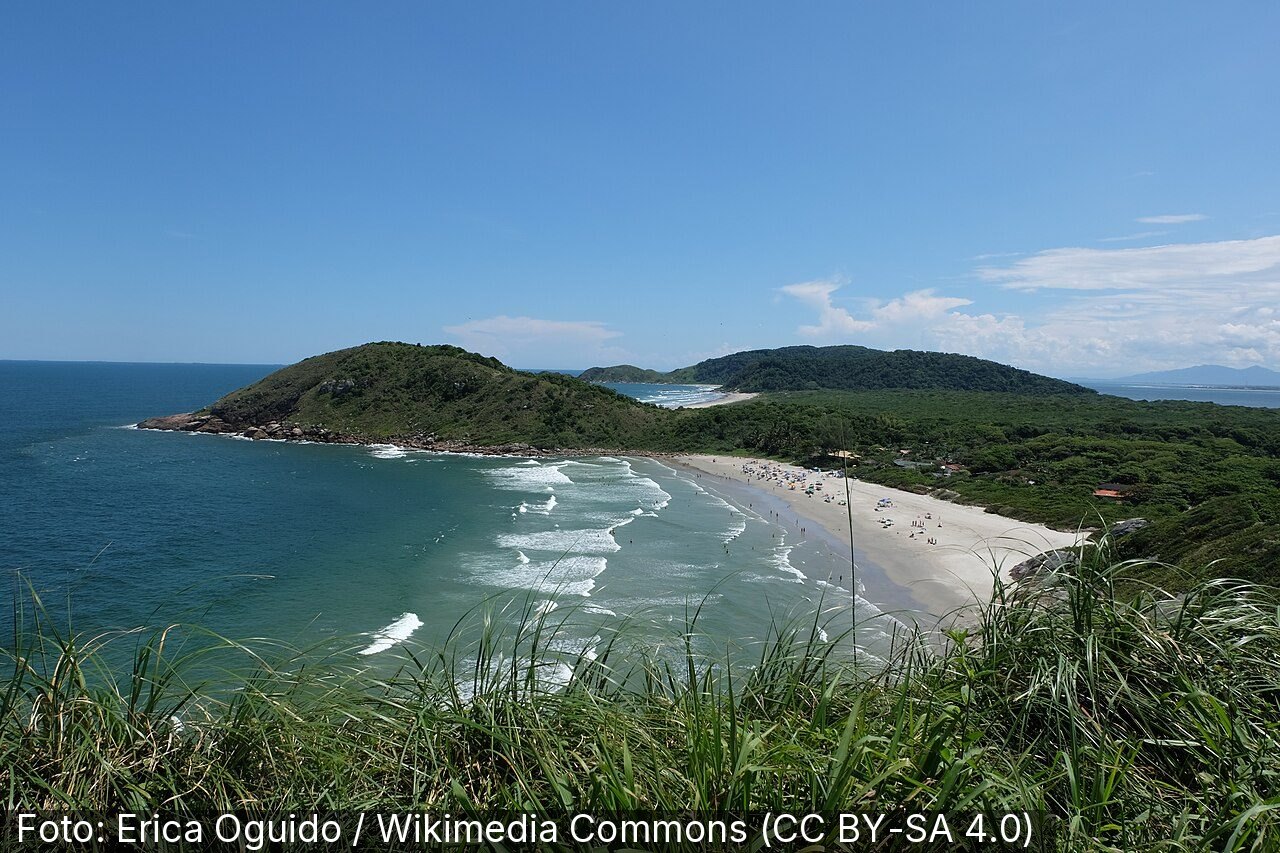 Praia de Fora — Foto: Erica Oguido / Wikimedia Commons (CC BY-SA 4.0)