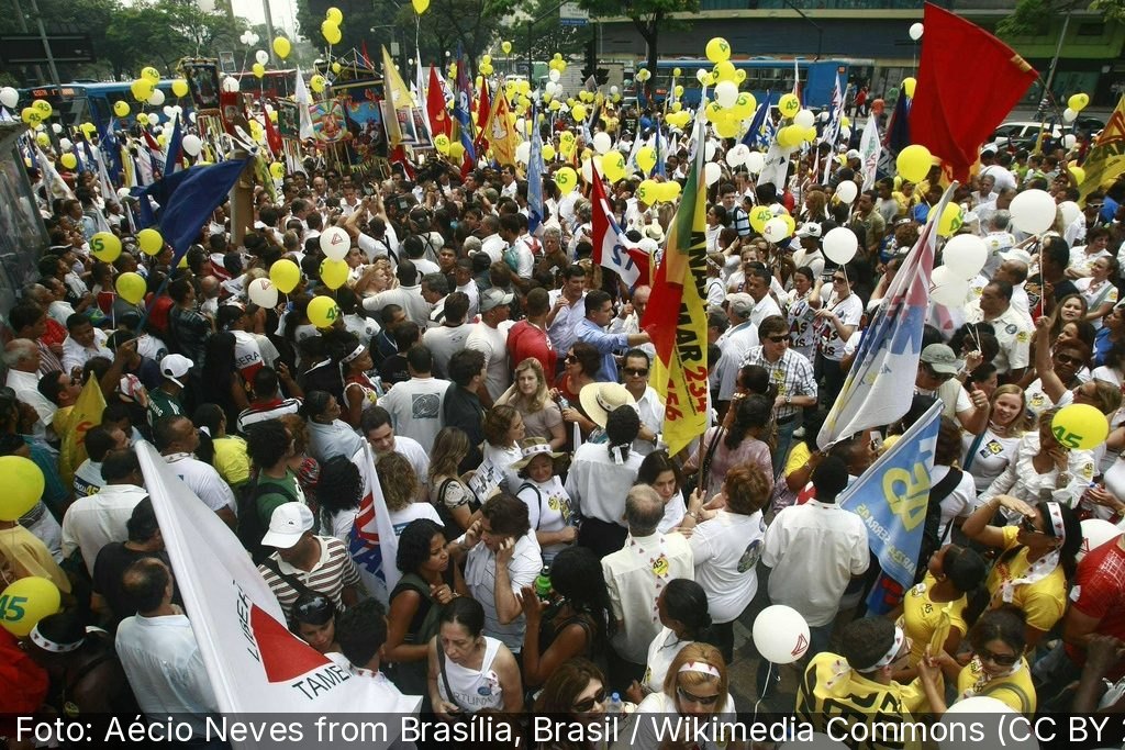 Monumento Liberdade em Equilíbrio
