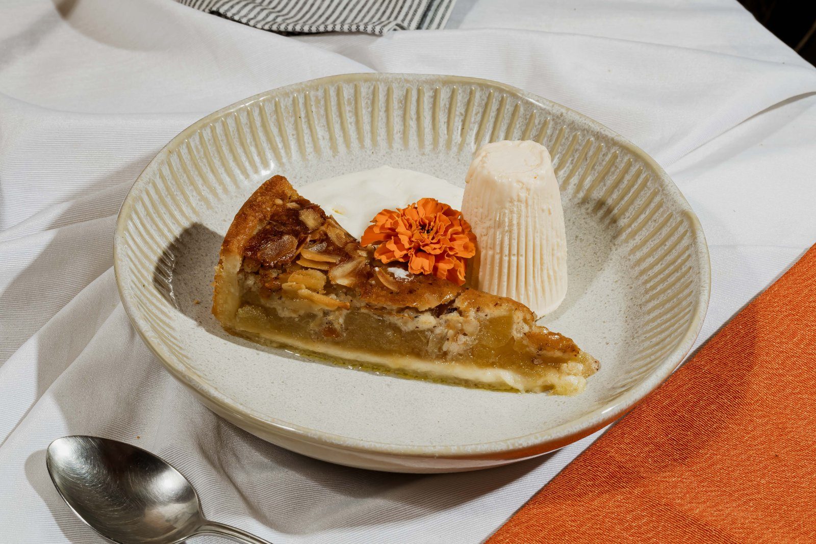 607-TAPPELTAART FRANGIPANE