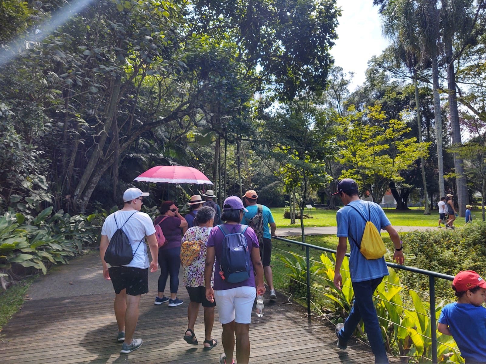 Tour guiado pelo parque.