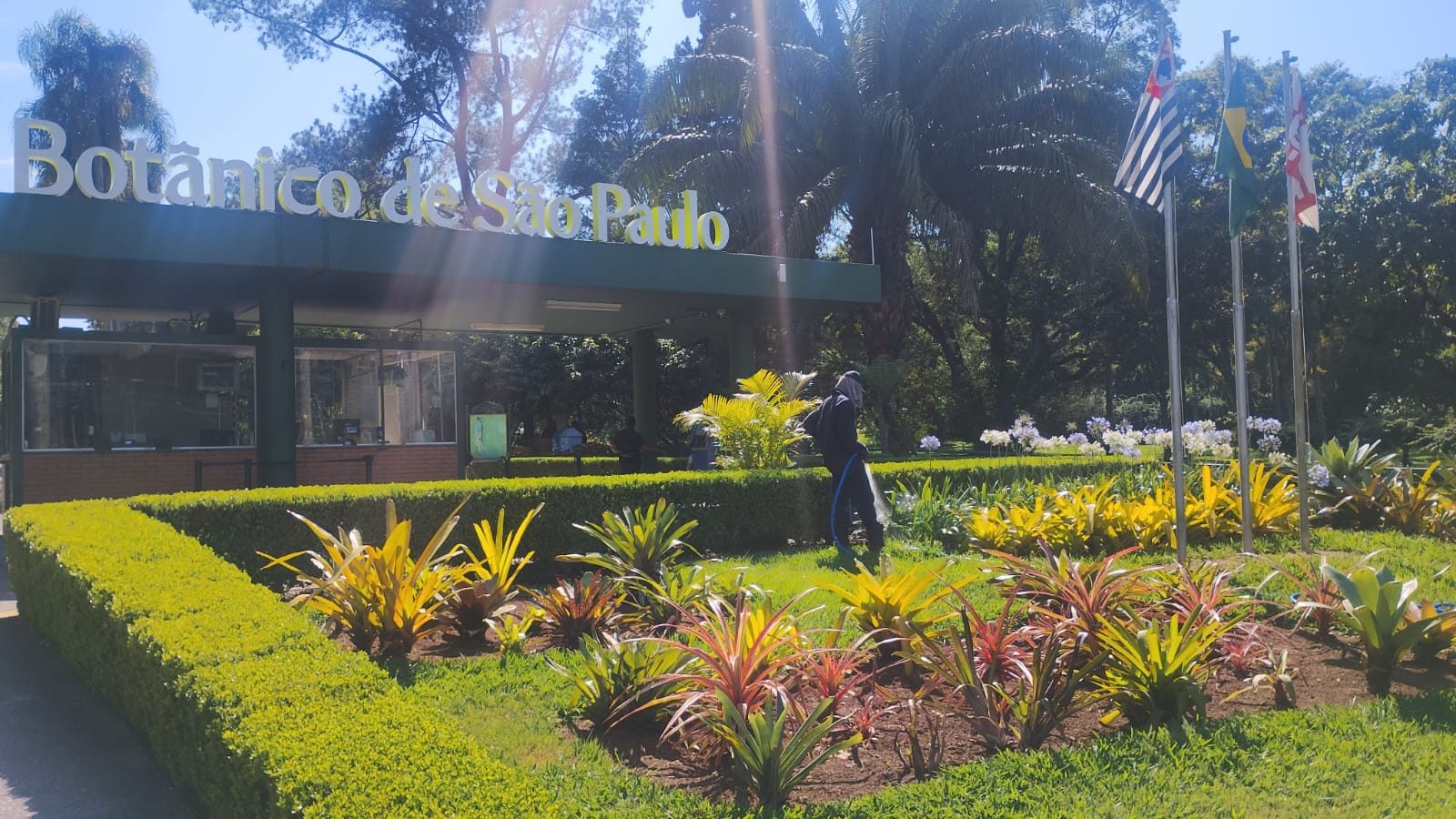 Ponto de Encontro na bilheteria do Jardim botânico.