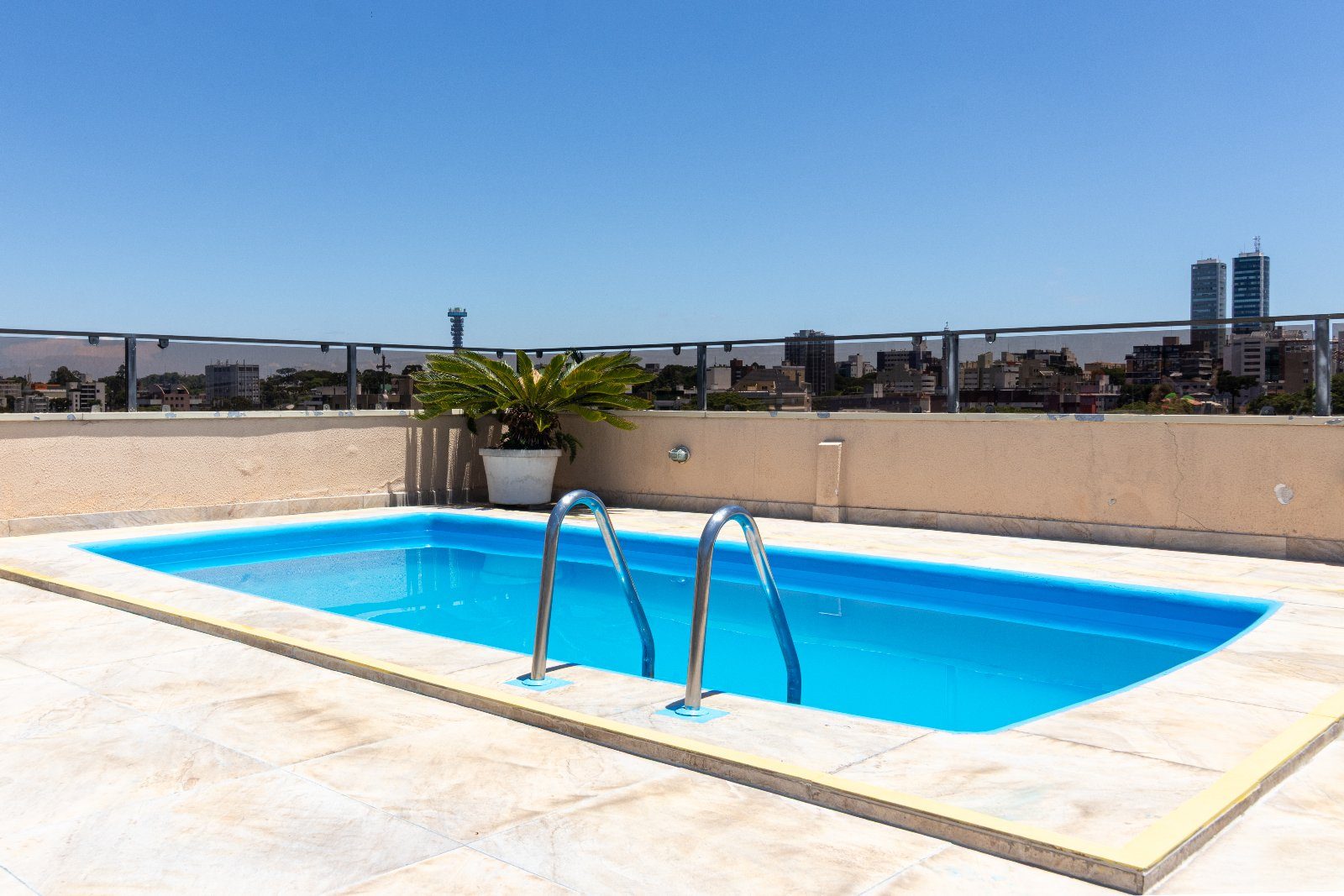 HOTEL FLAT PETRAS