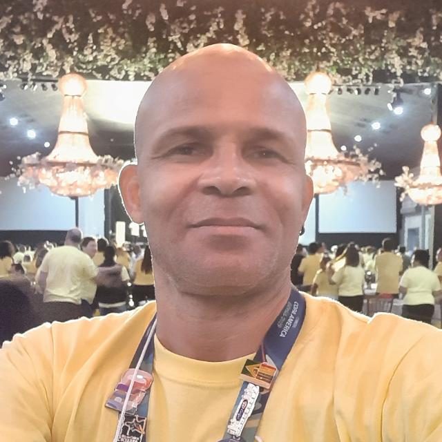 GIOVANI AUGUSTO MANEZES